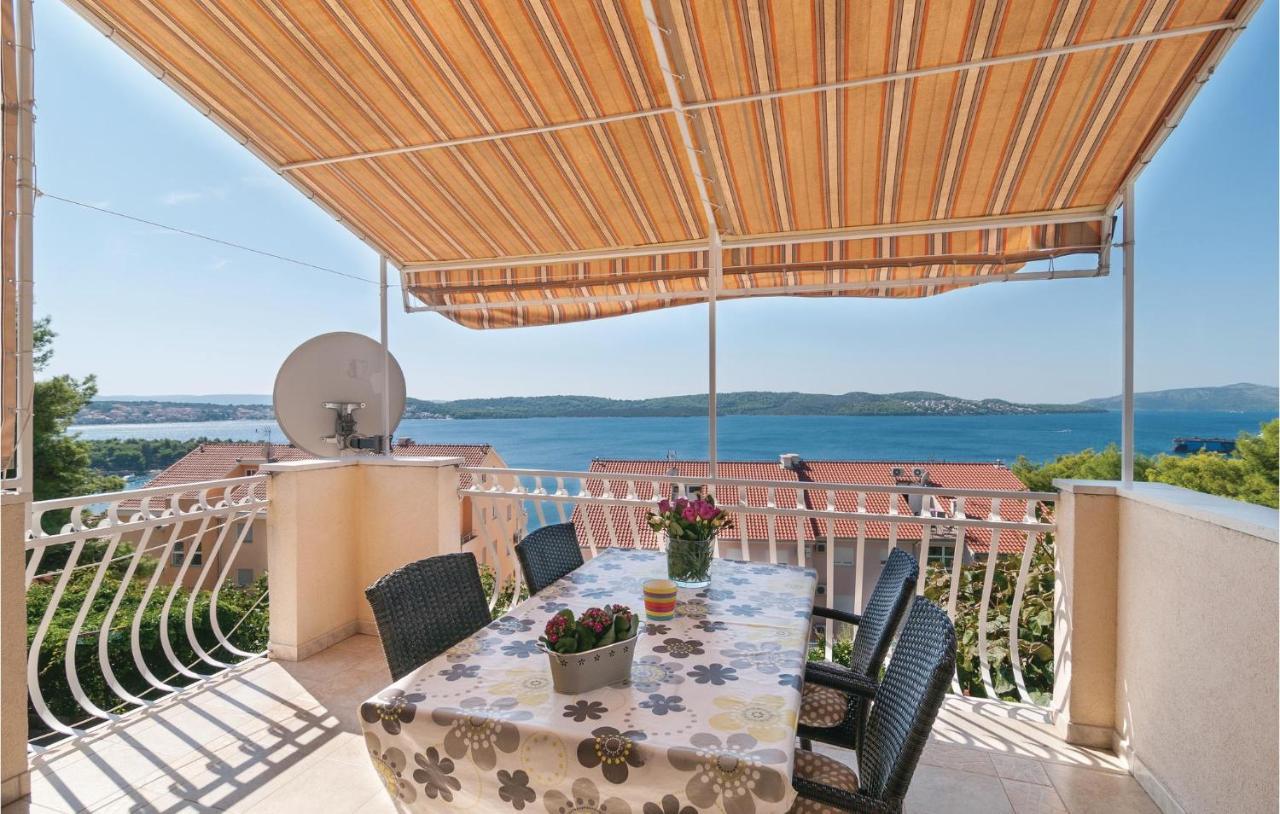 Amazing Apartment In Trogir With House Sea View Buitenkant foto