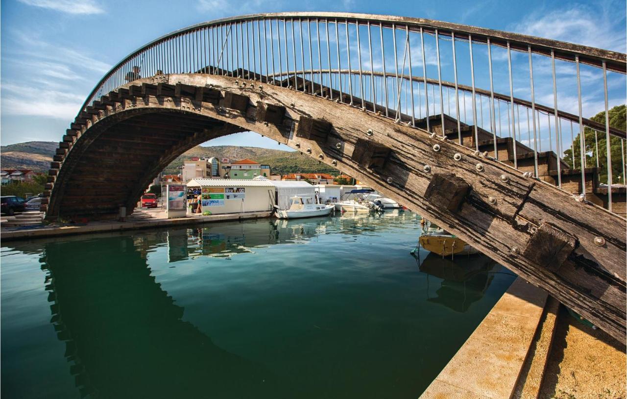 Amazing Apartment In Trogir With House Sea View Buitenkant foto